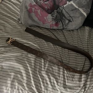 Louis Vuitton belt